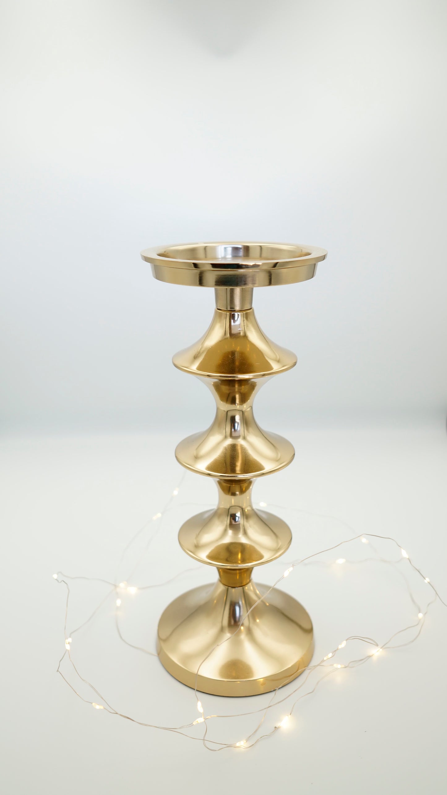 Candelabro Dorado